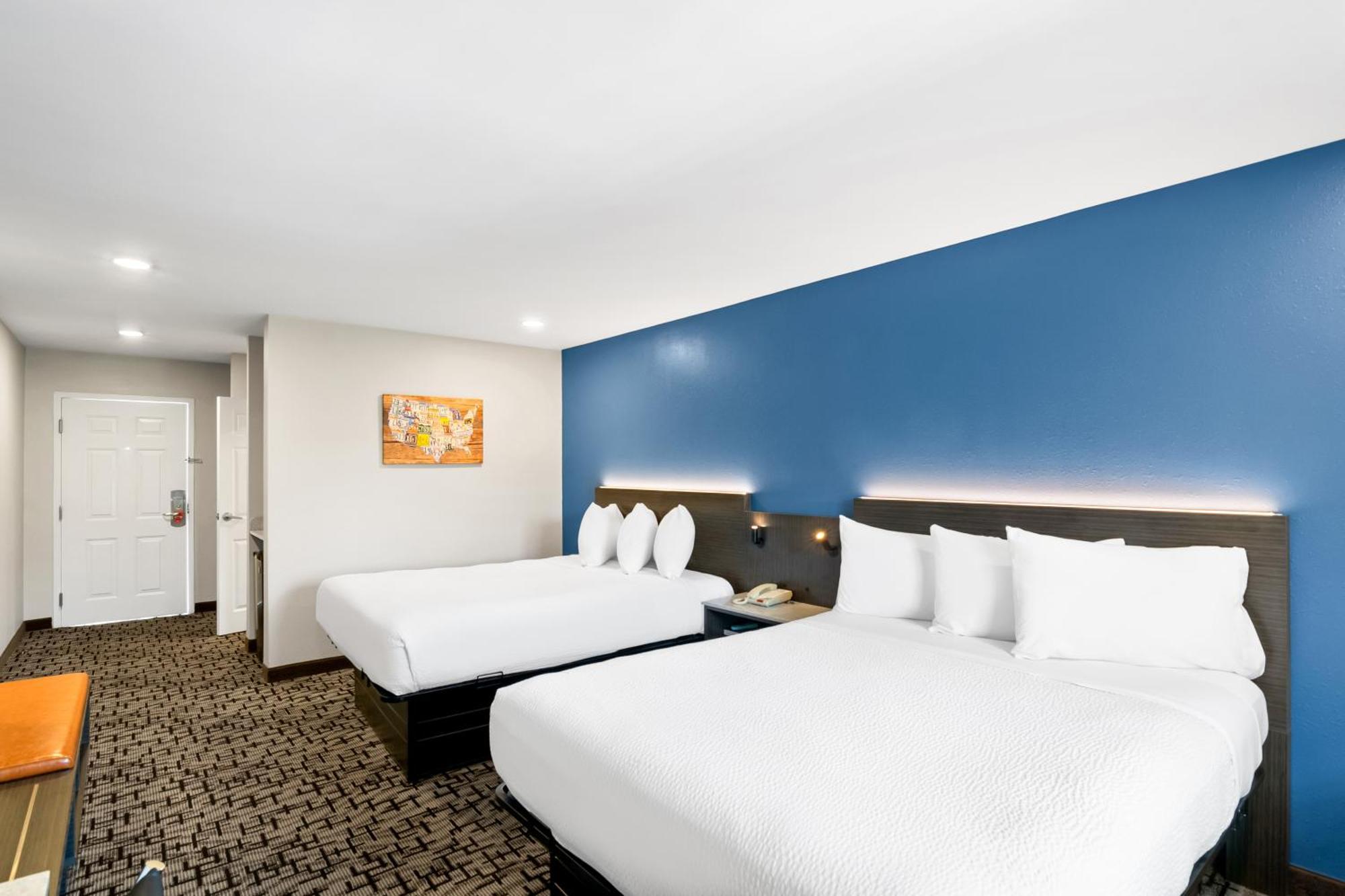 Econo Lodge Bethel - Danbury Bagian luar foto